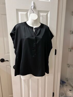 Women’s a new day size large